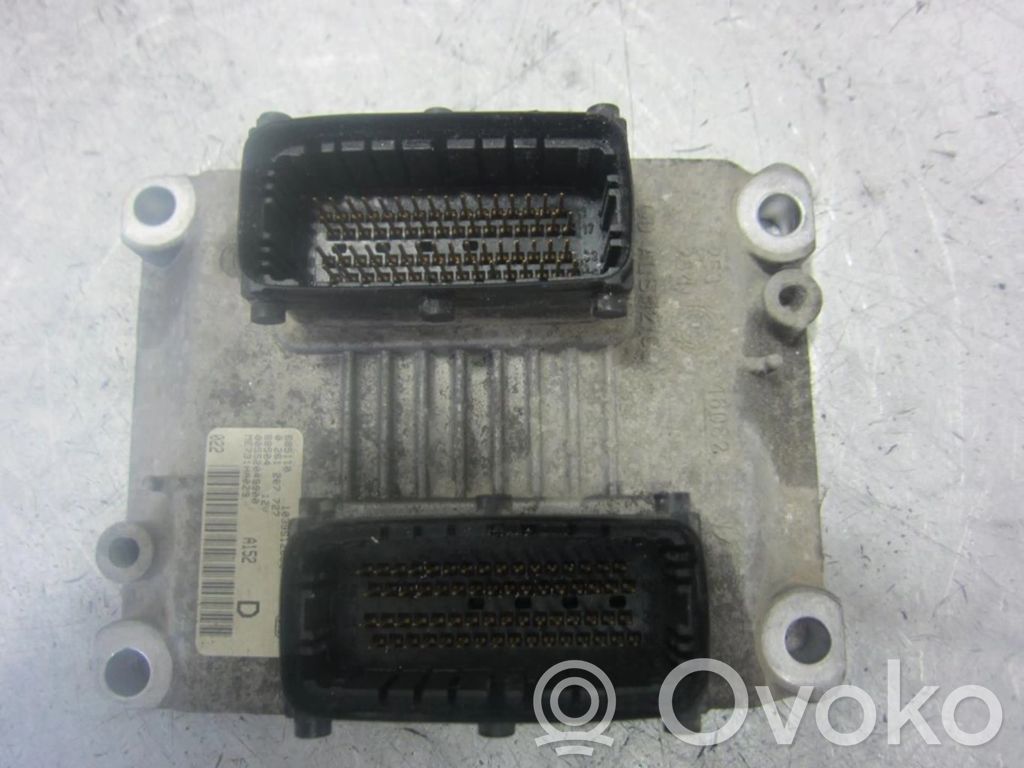 Engine control unit/module ECU   ME731HA029