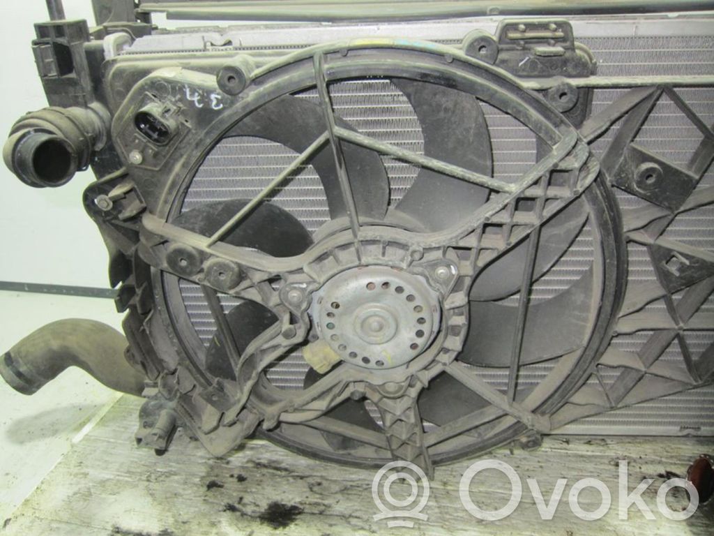 Opel Combo D Elektrisks radiatoru ventilators 