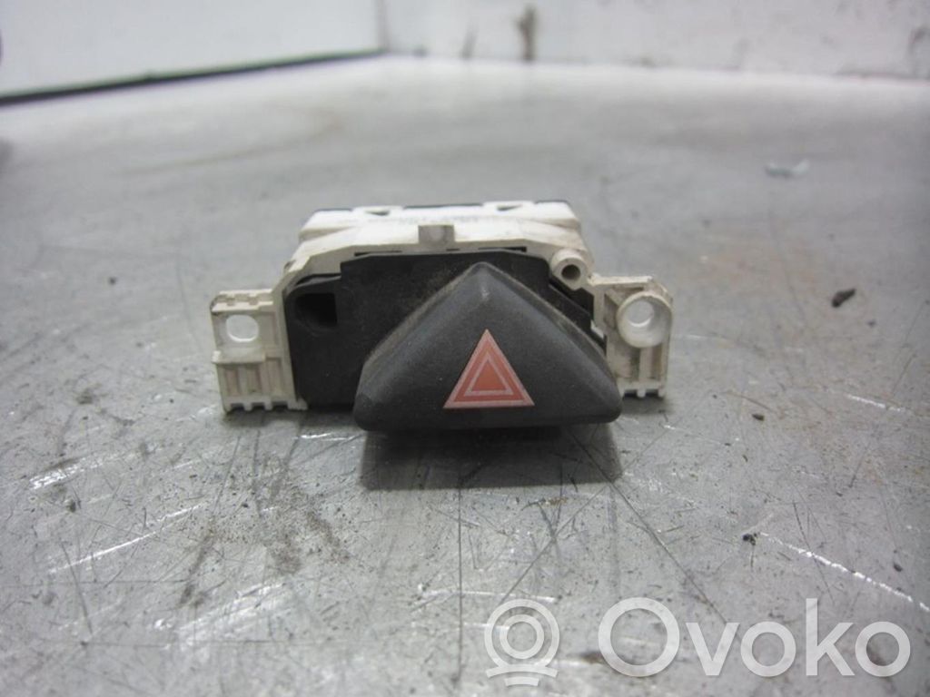 Botón interruptor de luz de peligro   2M5T13A350AA