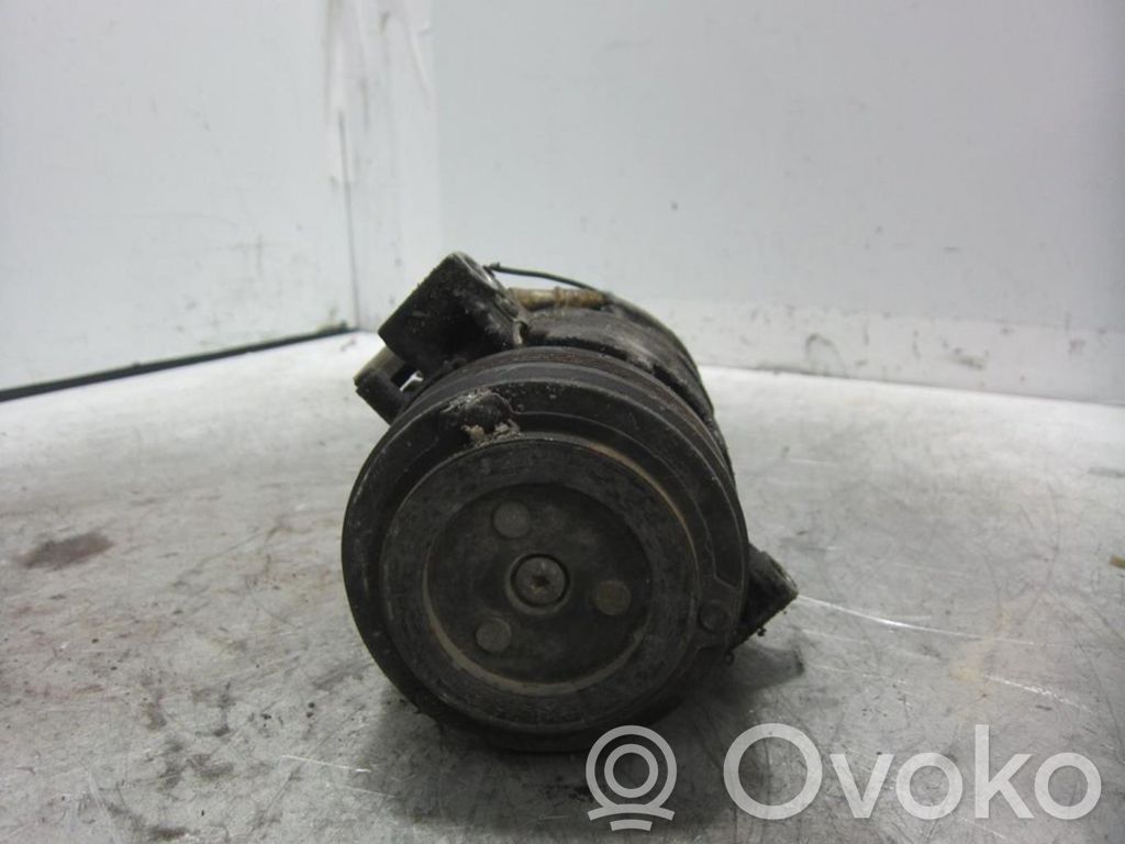 Ilmastointilaitteen kompressorin pumppu (A/C)   3R41045010