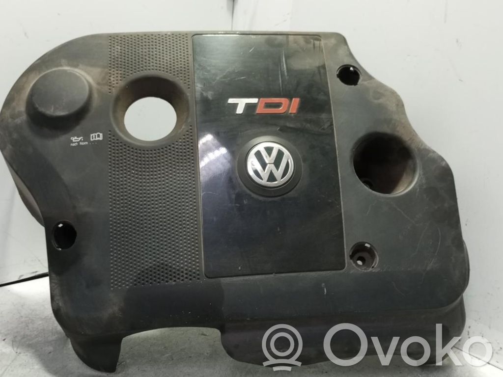 Volkswagen PASSAT Capotă motor