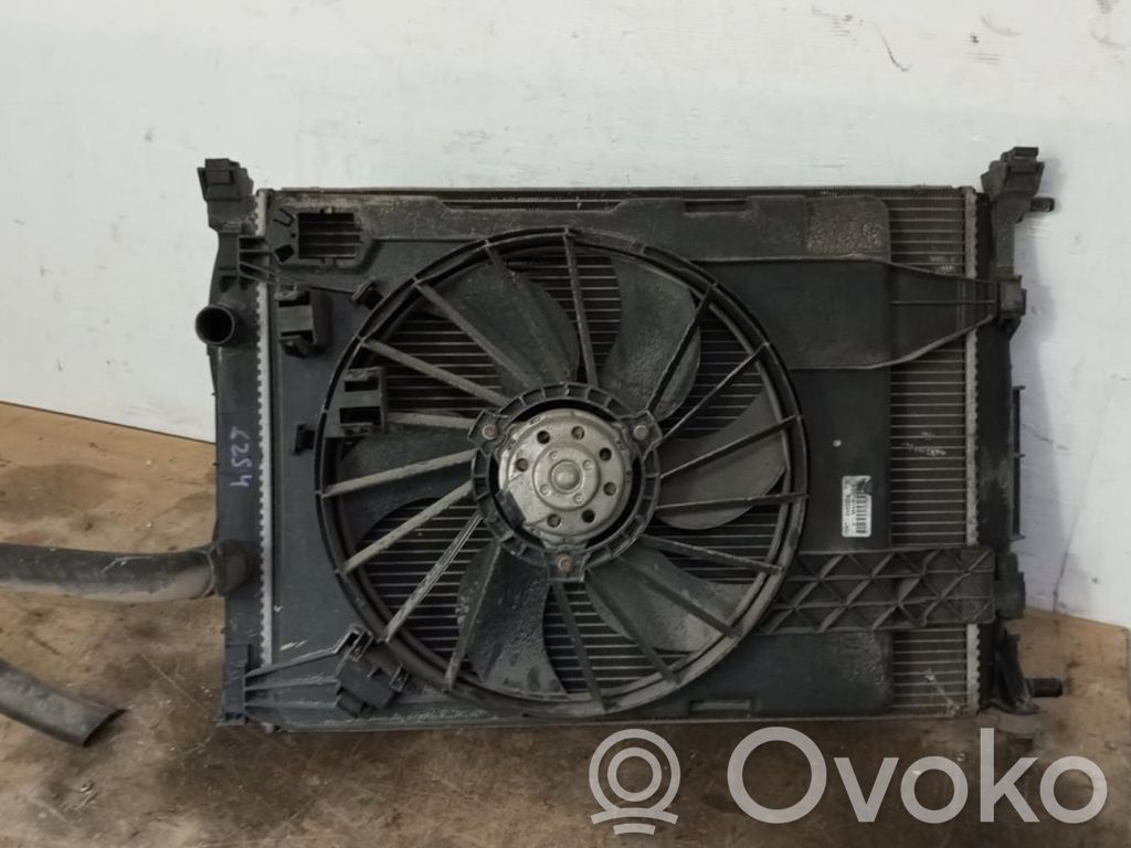 Renault Megane II Radiator lichid răcire 