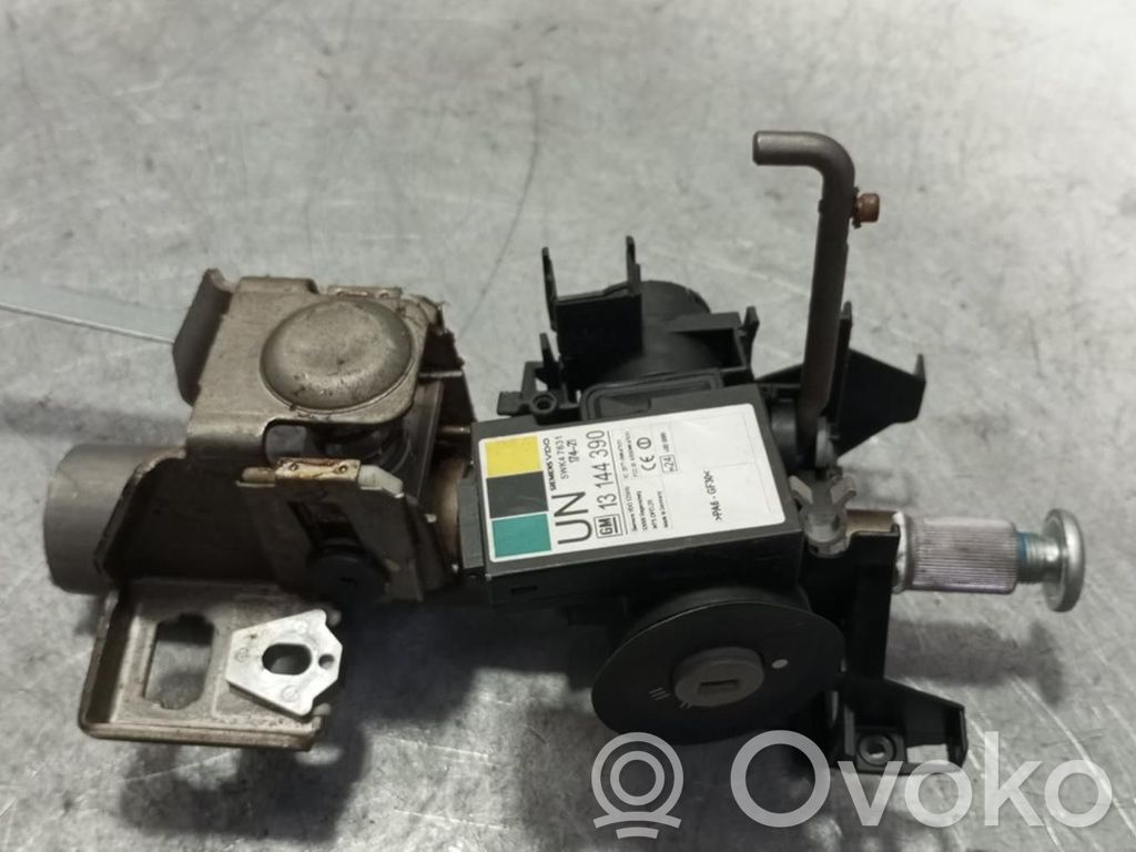 Opel Meriva A Ohjauspyörä 