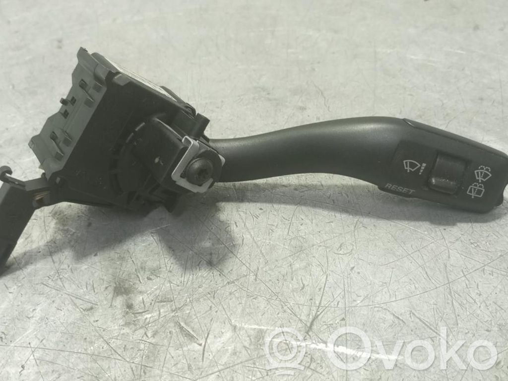 Audi A3 S3 A3 Sportback 8P Commutateur d'essuie-glace
