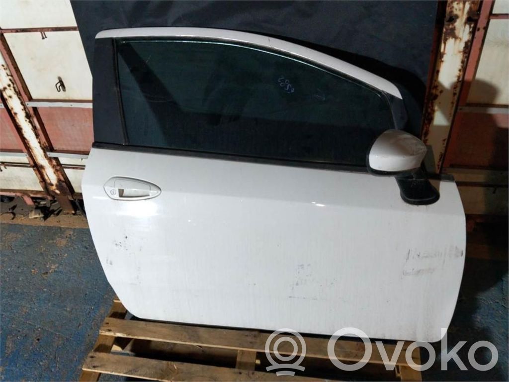 Fiat Punto (199) Puerta delantera