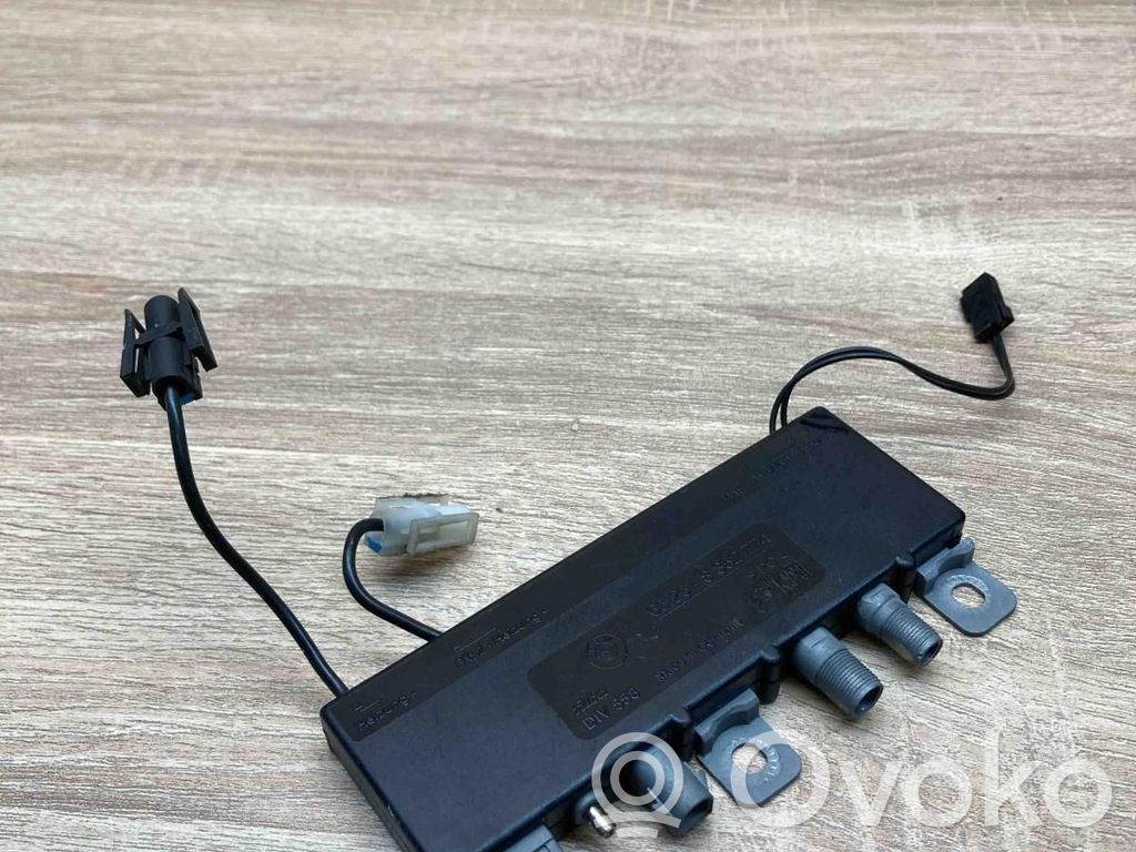 BMW 5 E39 Antenos stiprintuvas 
