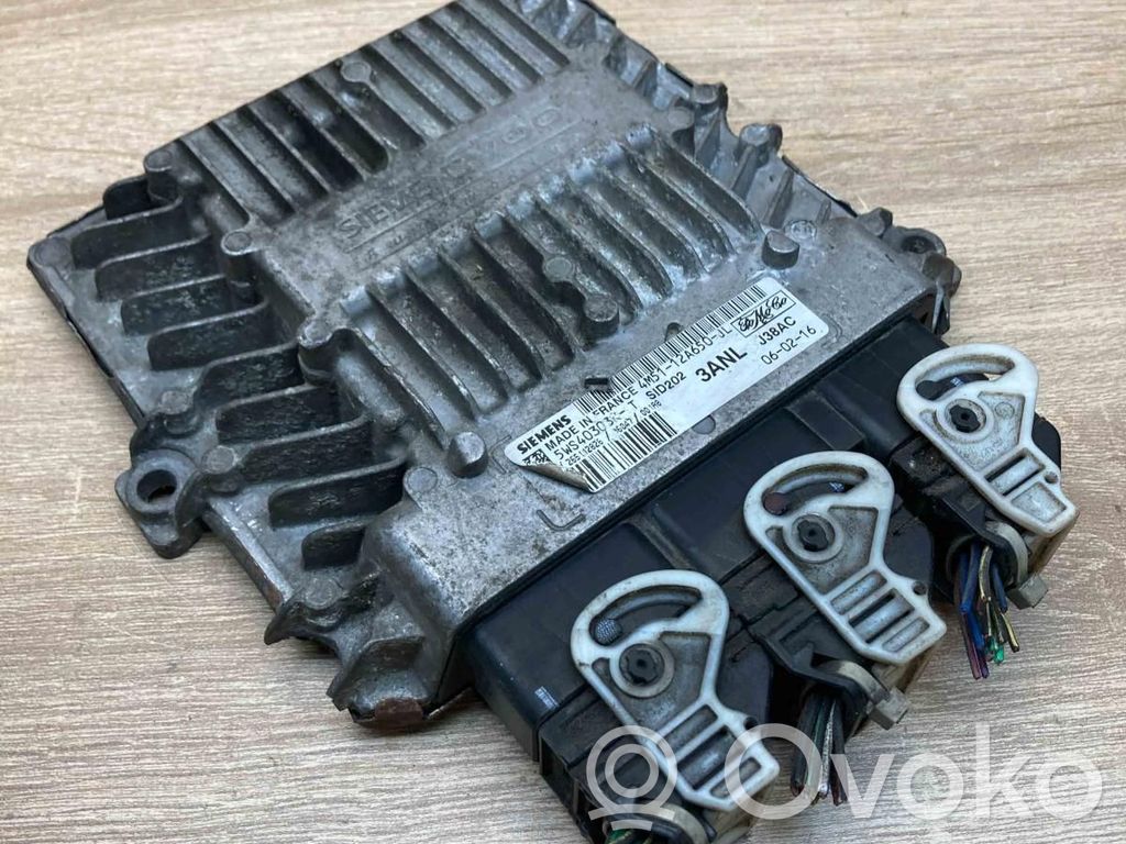 Ford C-MAX I Engine control unit/module ECU 