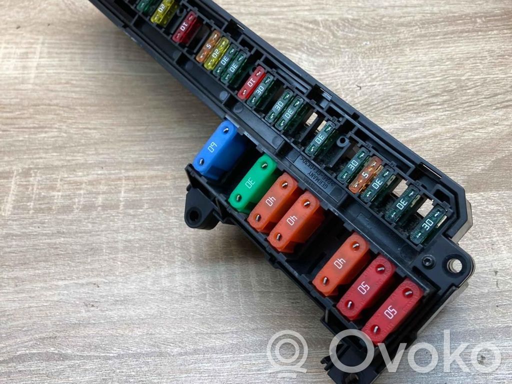 Fuse module   6957330