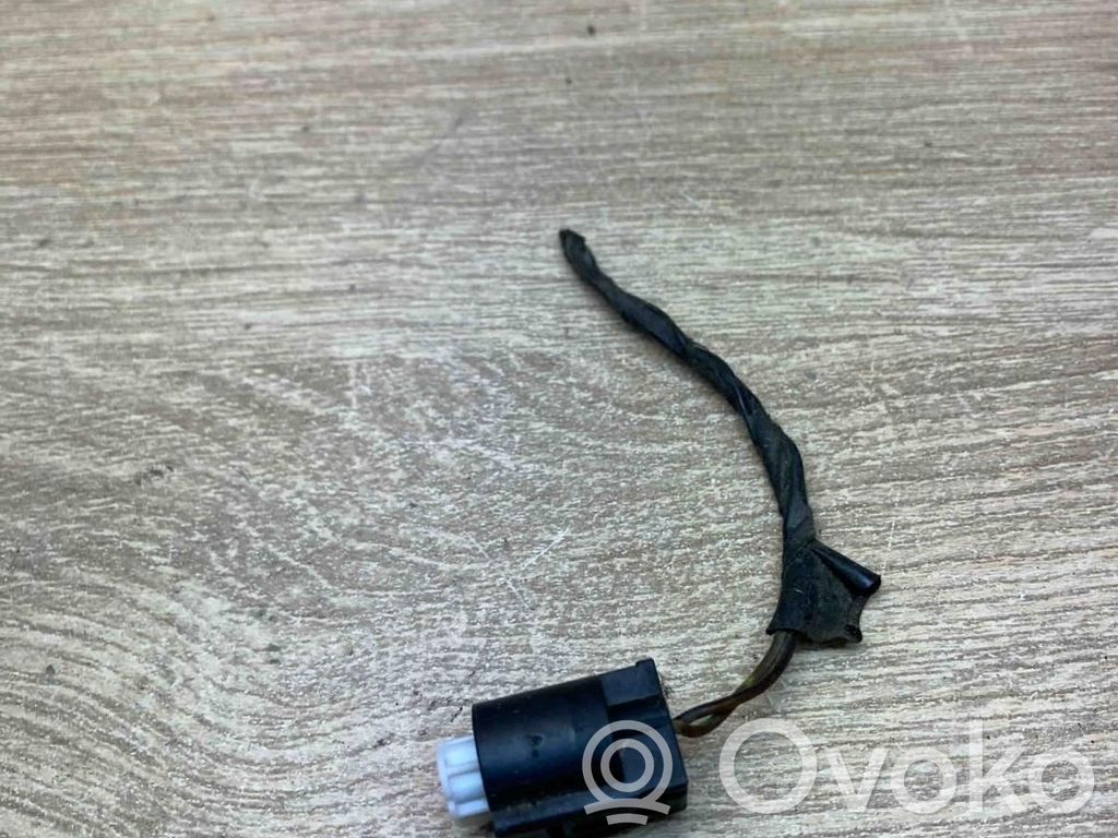 Opel Corsa D Plug wire 