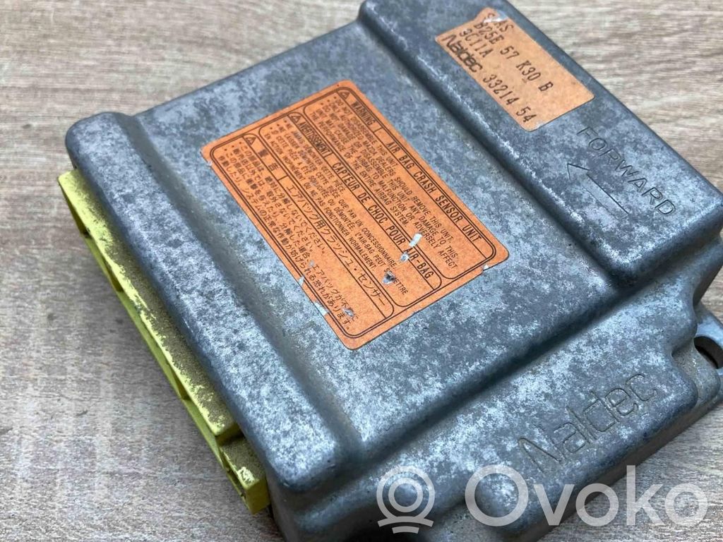 Mazda 323 F Airbag control unit/module 