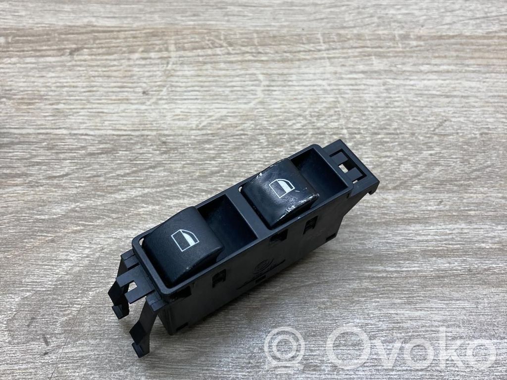 Electric window control switch   6902179