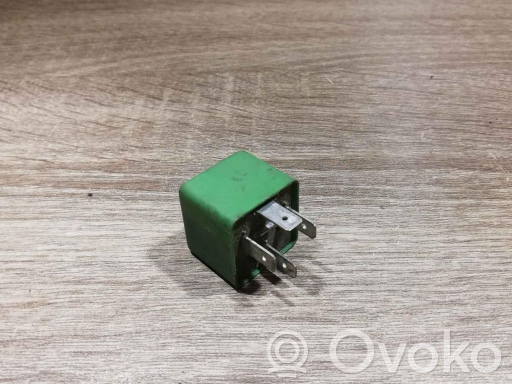 Opel Zafira A Other relay 