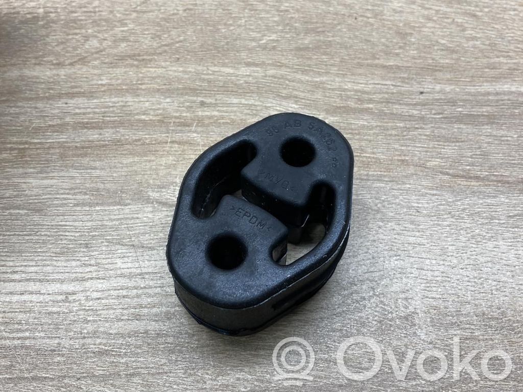 Ford Fiesta Muffler mount bracket/holder 
