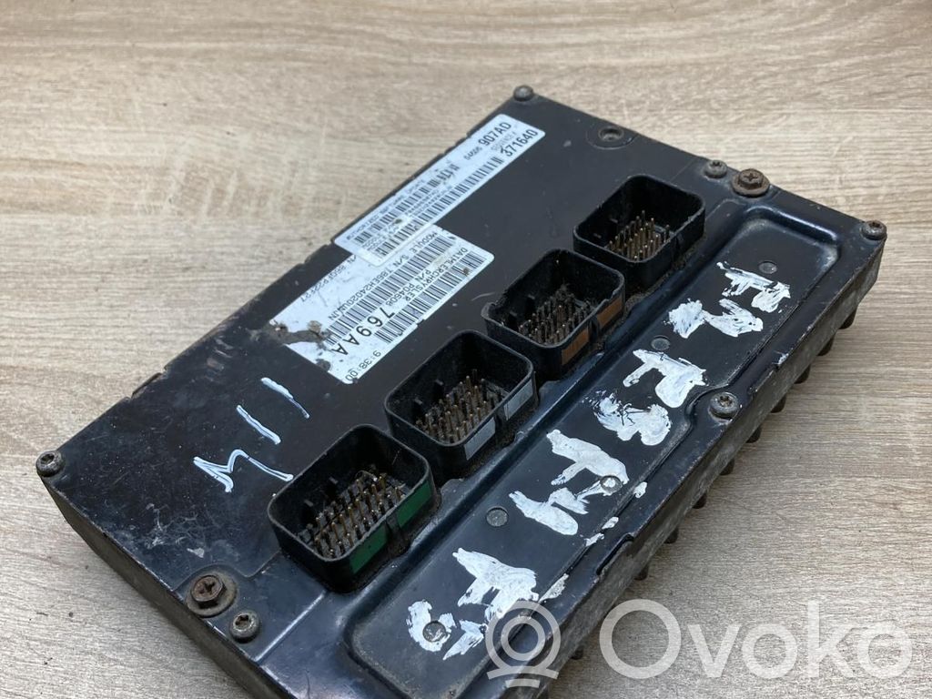 Engine control unit/module ECU   P04606769AA,86GFP22F27