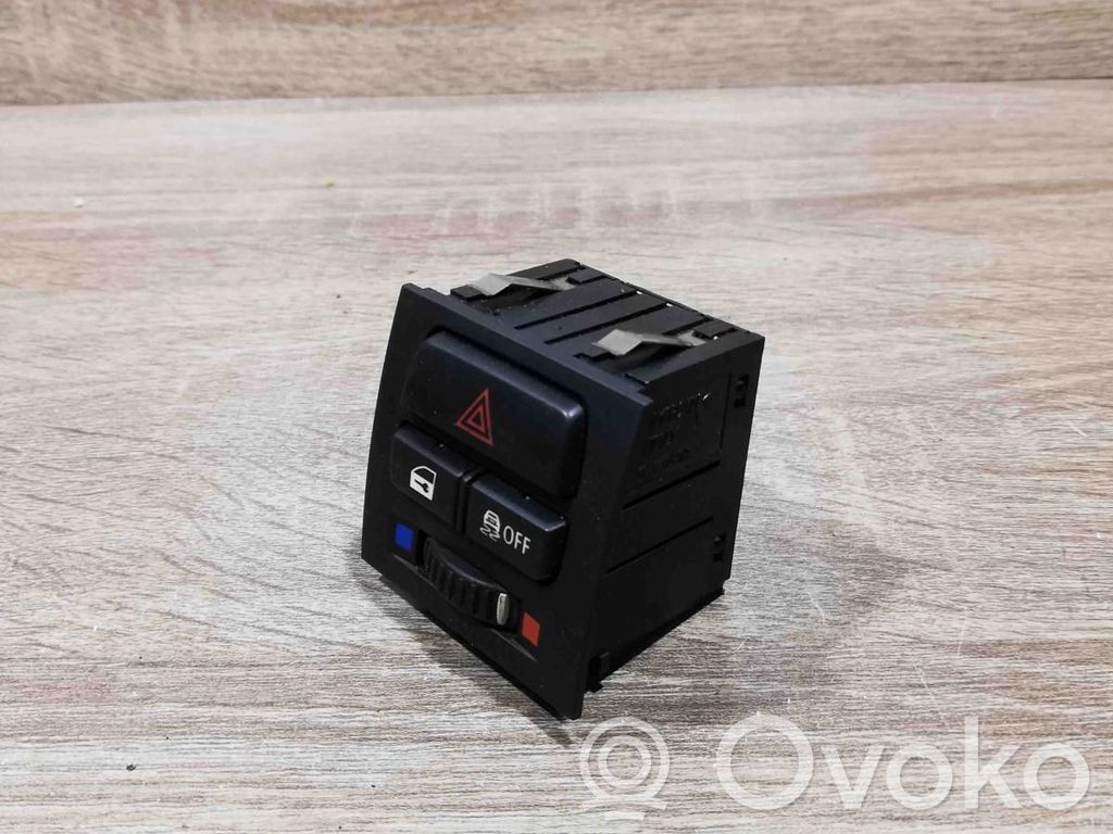Hazard light switch   919671401