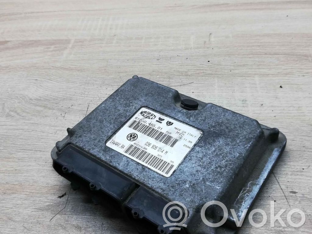 Volkswagen Golf IV Engine control unit/module ECU 