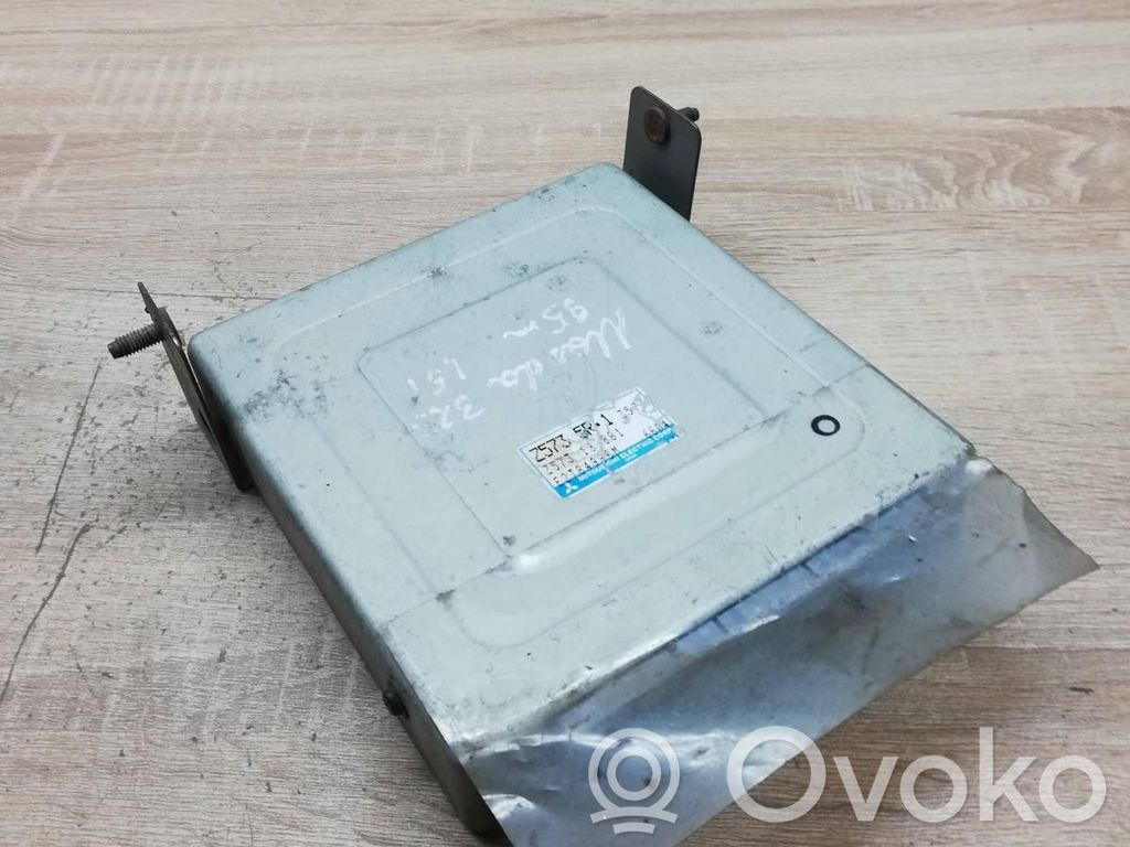 Mazda 323 F Engine control unit/module ECU 