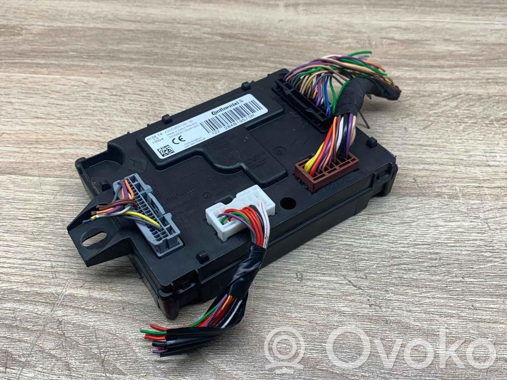 Peugeot 308 SW  Central body control module 