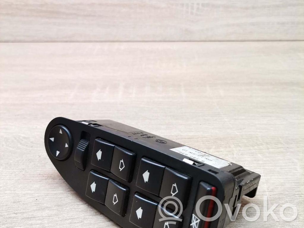 Electric window control switch   8380646