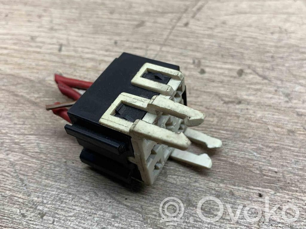BMW 5 E39 Plug wire 