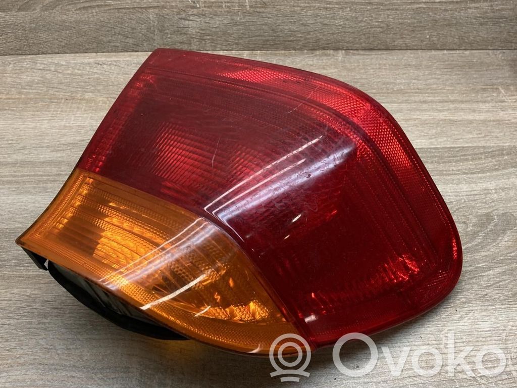 BMW 3 E46 Galinis žibintas kėbule 