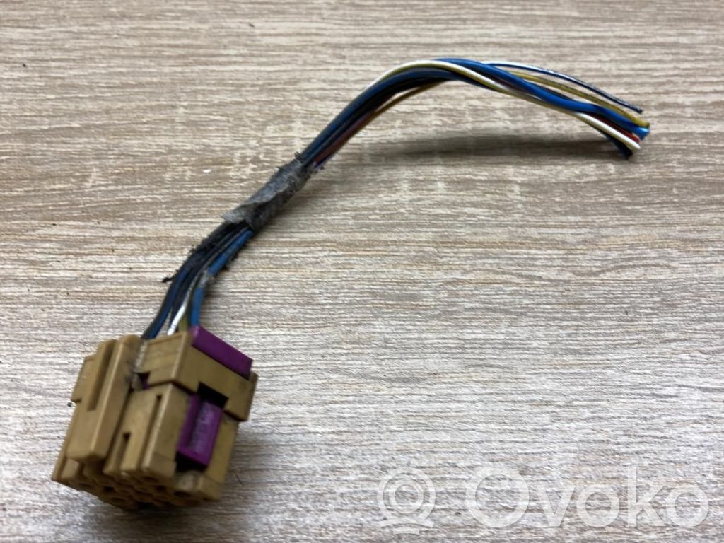 Audi A4 S4 B5 8D Plug wire 