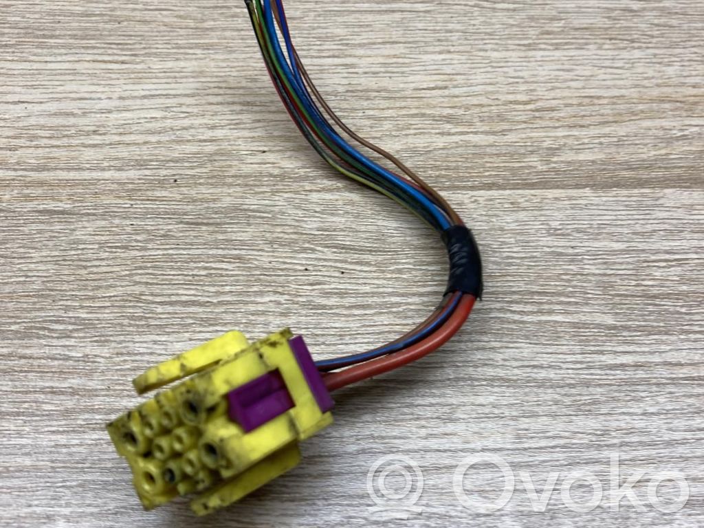 Audi A6 S6 C5 4B Plug wire 
