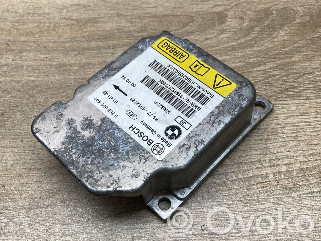 Airbag control unit/module   6912123,0285001440