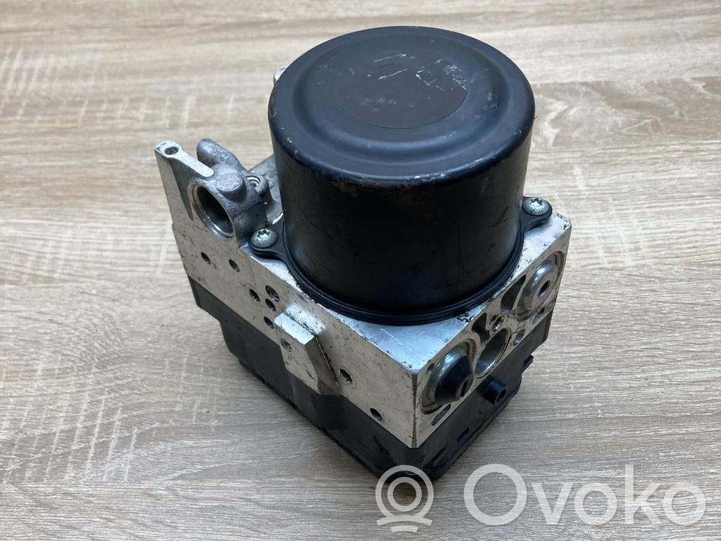 Subaru B9 Tribeca ABS Pump 