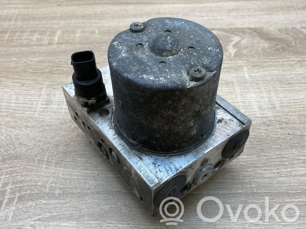 BMW 5 E39 ABS Blokas 