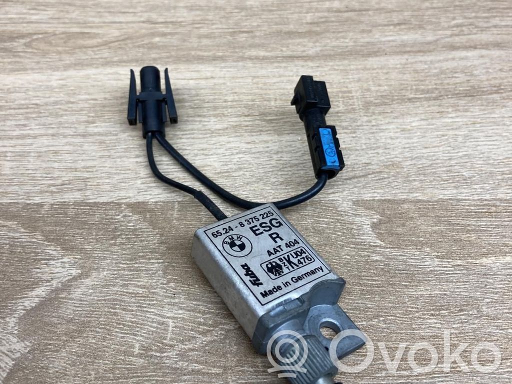 BMW 5 E39 Antenos stiprintuvas 