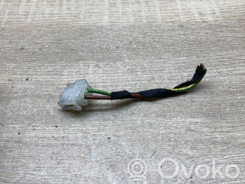 BMW 5 E39 Plug wire 