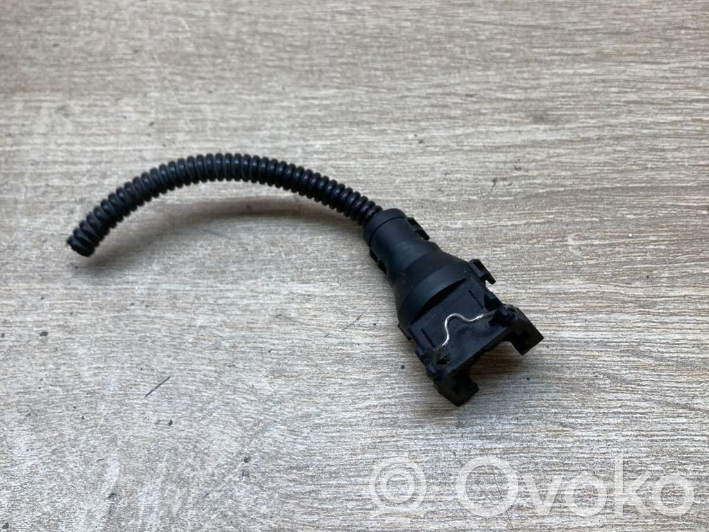 BMW 1 E81 E87 Plug wire 