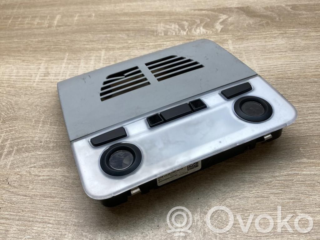 Etuistuimen valo   6945200