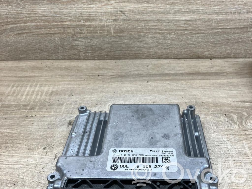 Unidad de control/módulo del motor   850637401,0281016067