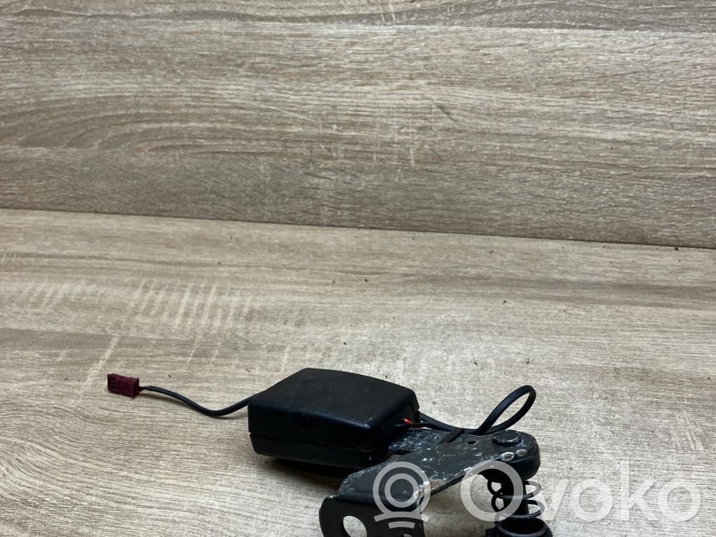 BMW 7 E65 E66 Fibbia della cintura di sicurezza posteriore 