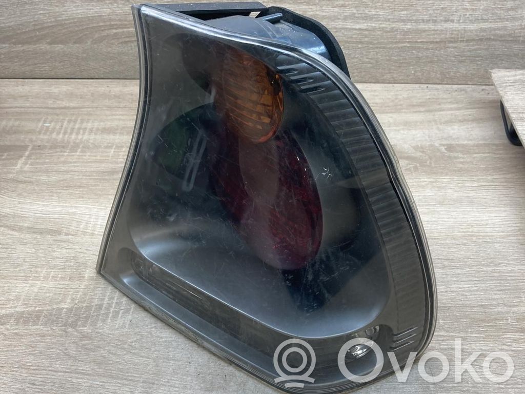 BMW 3 E46 Rear/tail lights 