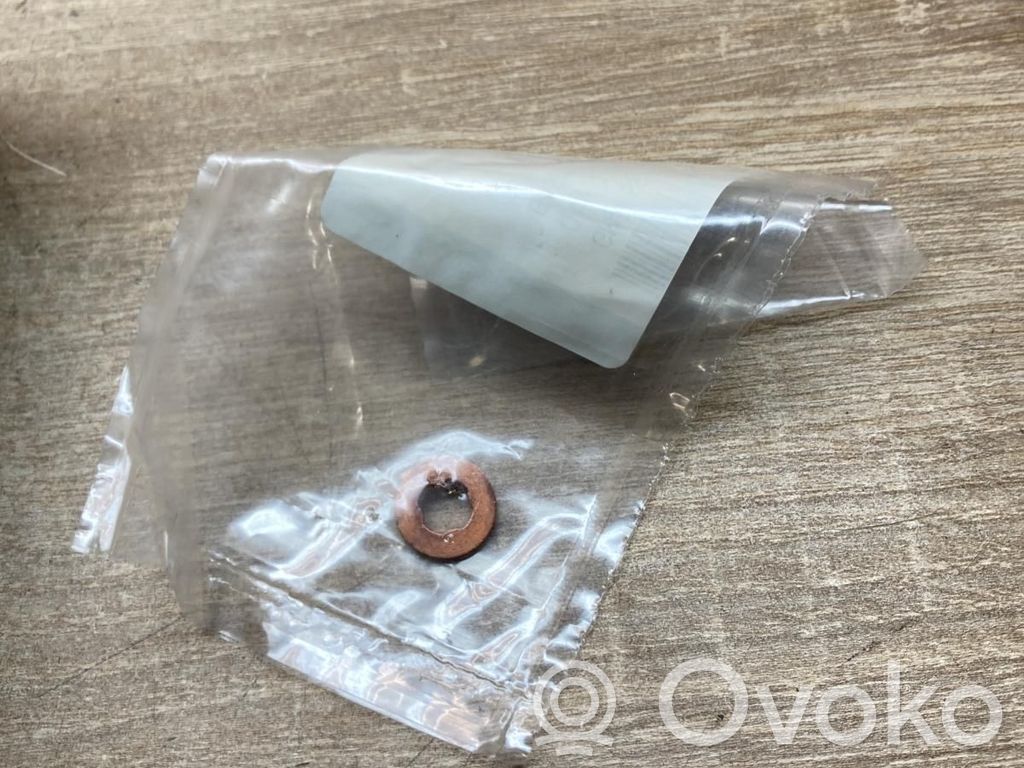 Opel Corsa D Fuel injector 
