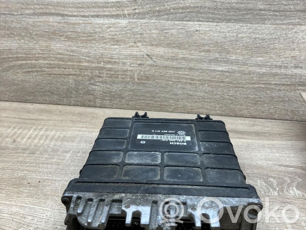 Volkswagen Golf III Unitate/modul de control motor 