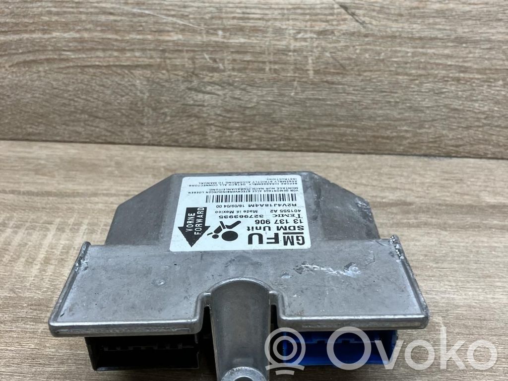 Opel Astra H Unitate/modul de comandă airbaguri 