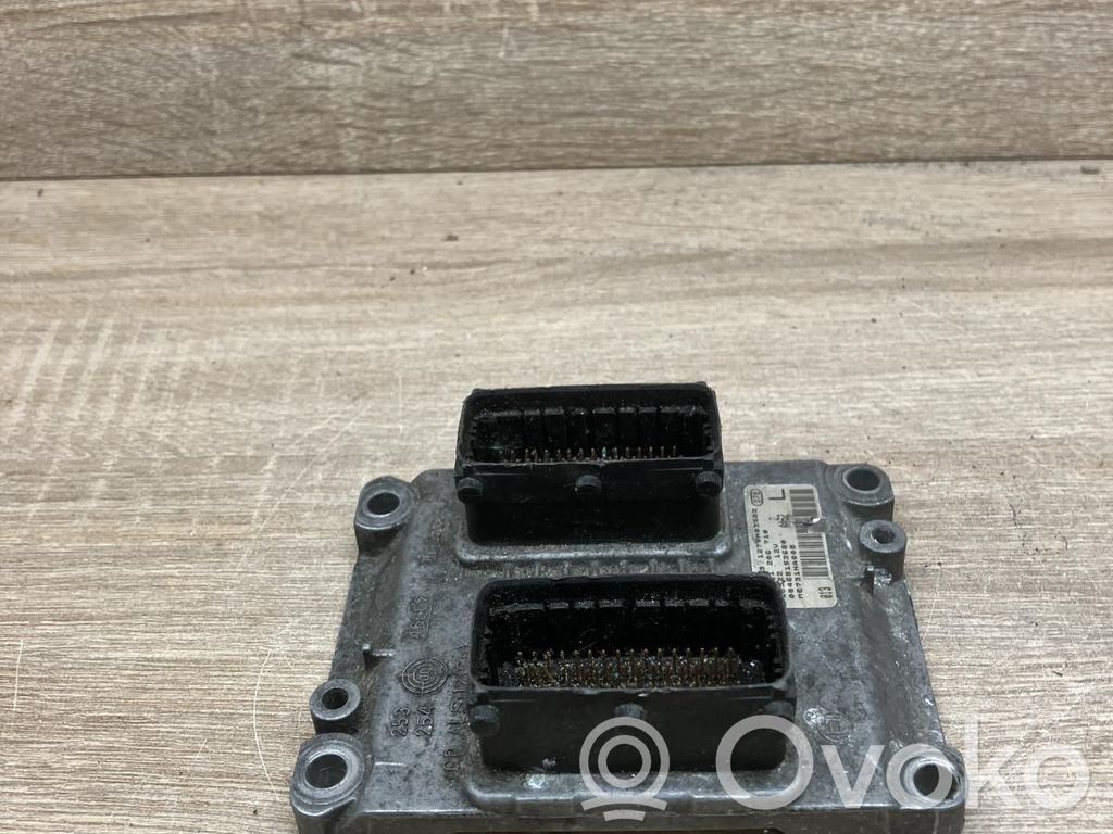Sterownik / Moduł ECU   0261206710,00468153680