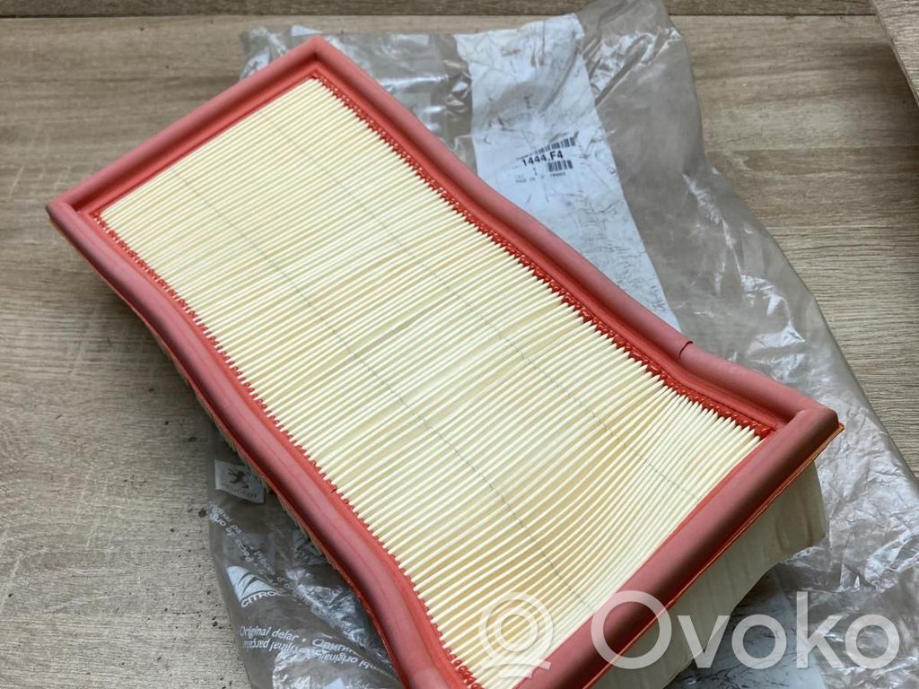 Citroen C8 Air filter 