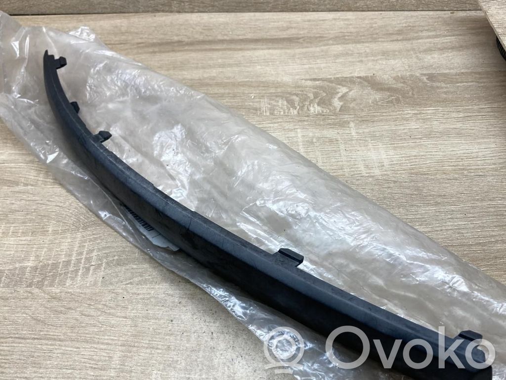 BMW 1 E81 E87 Ornament îmbinare bară față 