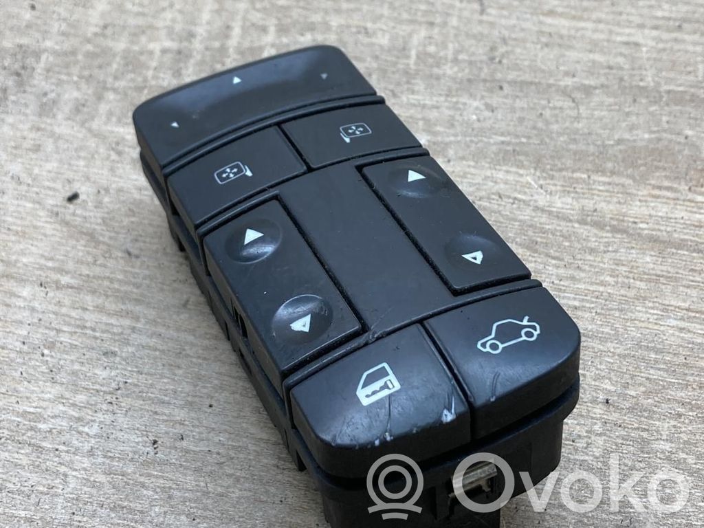 Opel Signum Comutator comandă geamuri electrice 