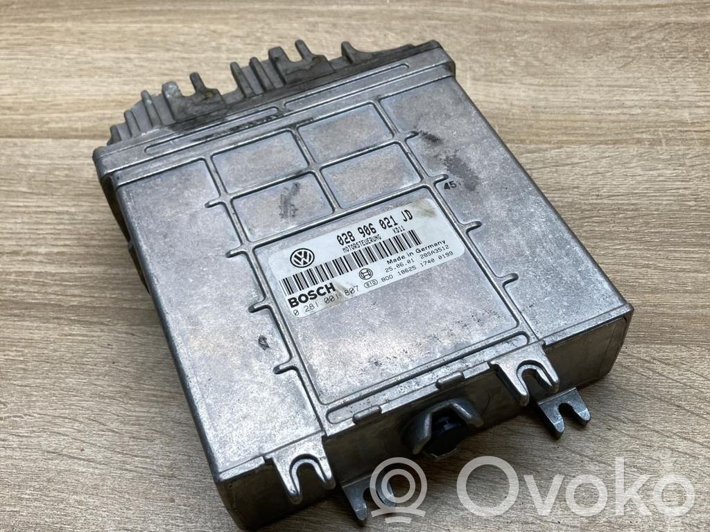 Audi A4 S4 B5 8D Engine control unit/module ECU 