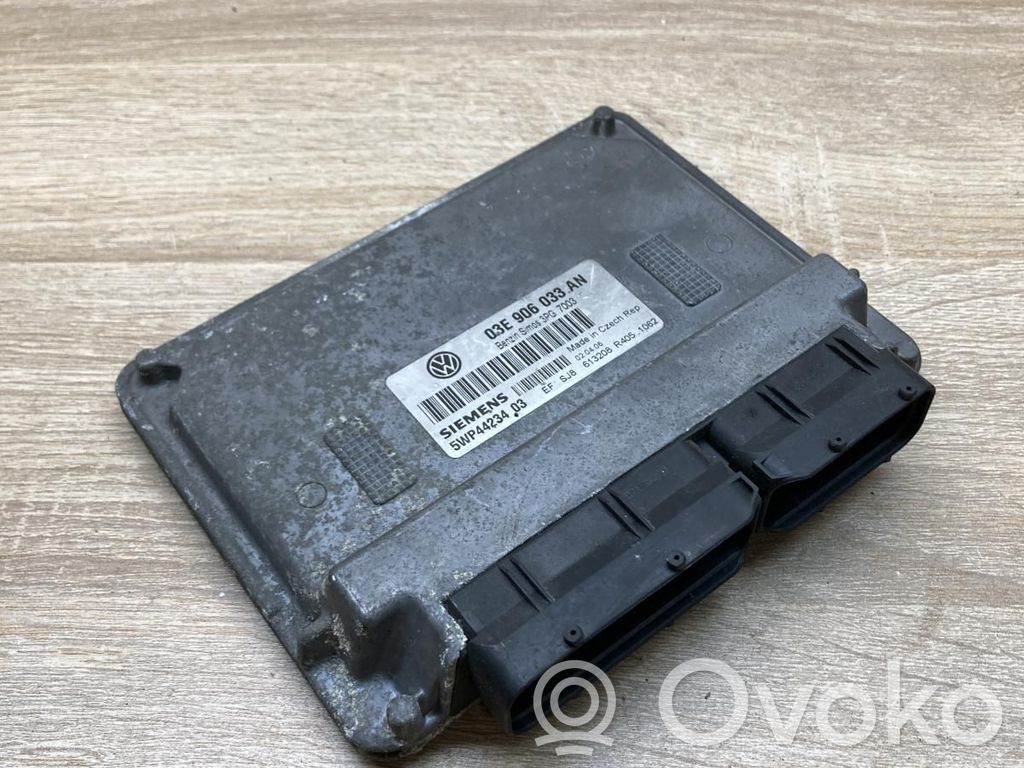 Skoda Fabia Mk2 (5J) Engine control unit/module ECU 