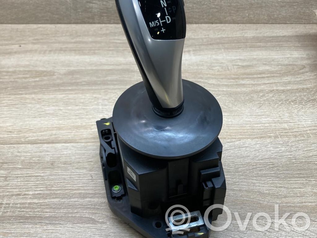 BMW 5 E60 E61 Pavarų perjungimo svirtis 