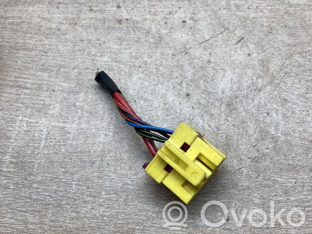 Audi A6 S6 C5 4B Plug wire 
