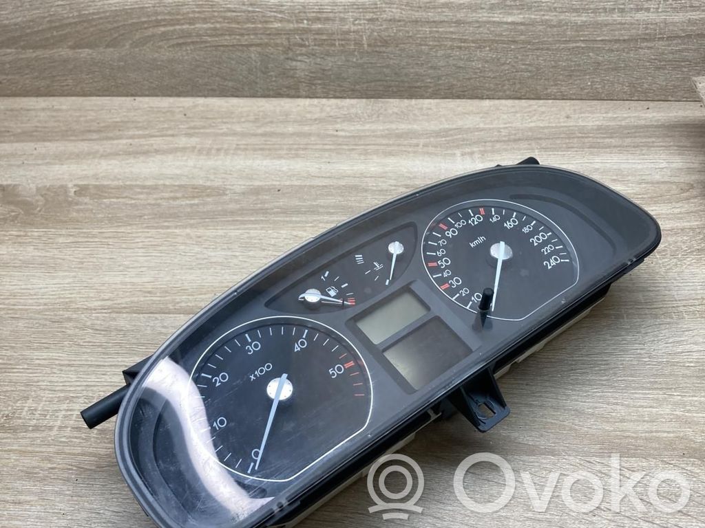 Renault Laguna II Spidometras (prietaisų skydelis) 