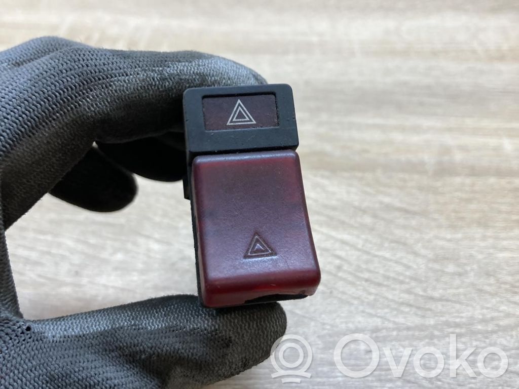Volvo 850 Hazard light switch 